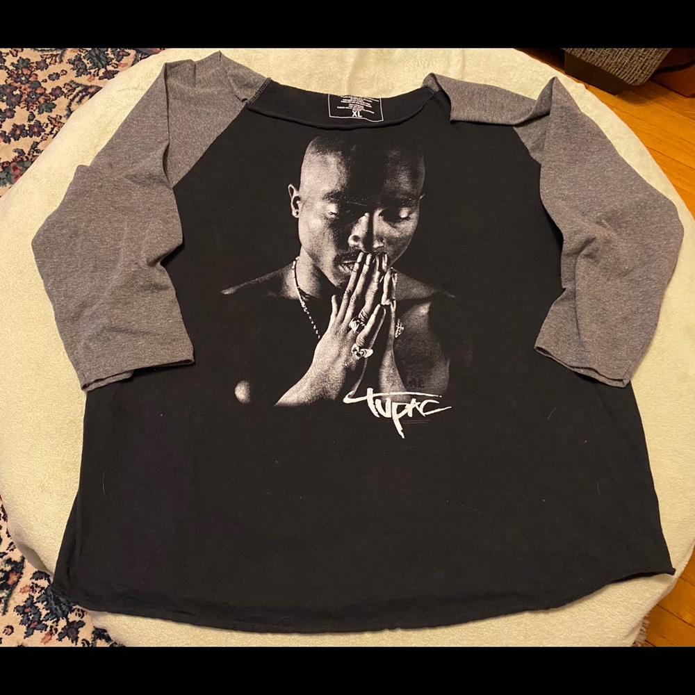 Vintage 2PAC off the shoulder tee